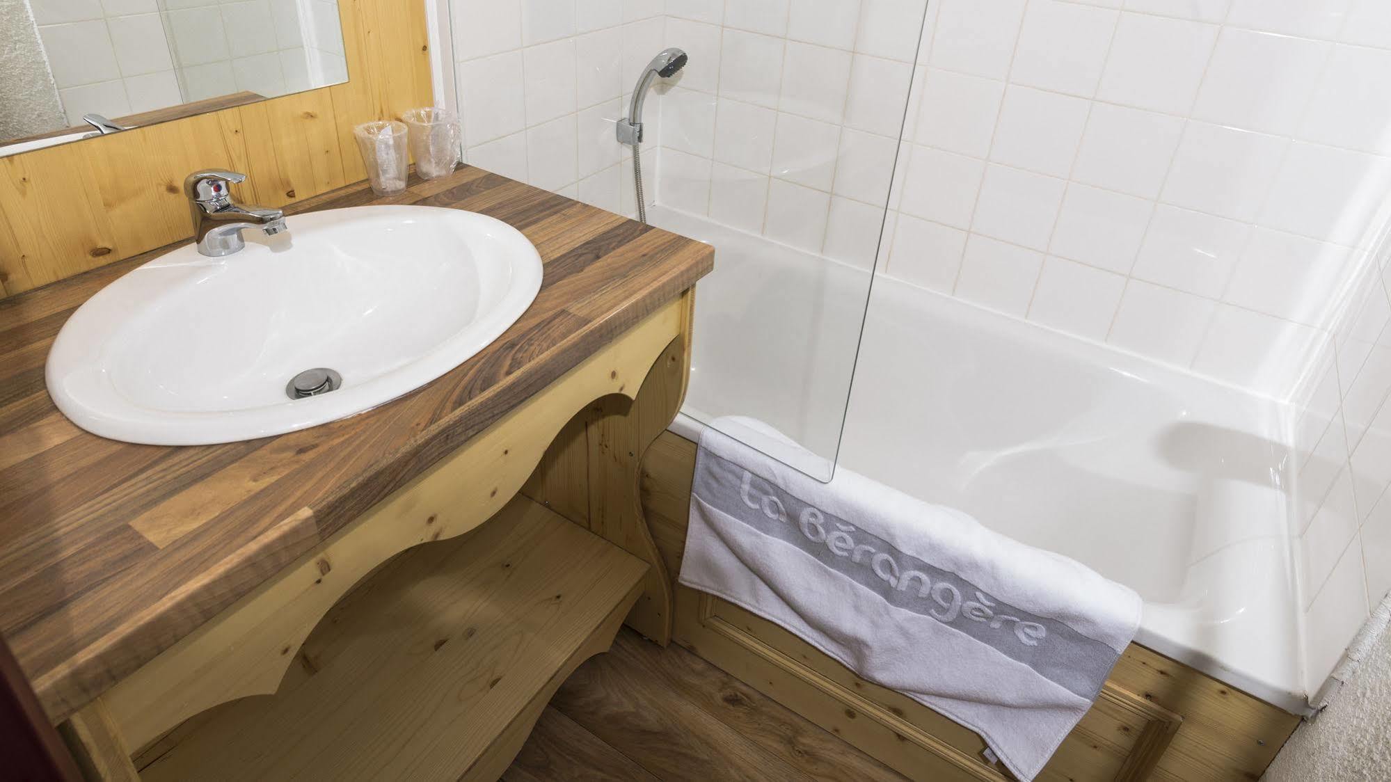 La Berangere Aparthotel Chamrousse Ngoại thất bức ảnh